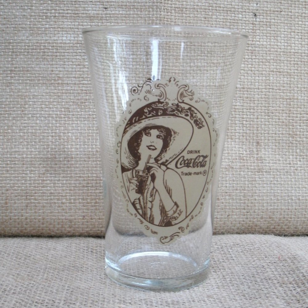 Vintage 1970s Coca Cola Flair Glass
